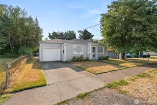 728 Hamilton Ave, Centralia, WA 98531 - Photo 2