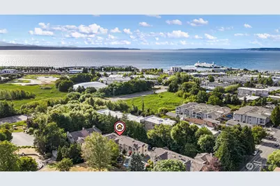 432 3rd Avenue S #B204, Edmonds, WA 98020 - Photo 2