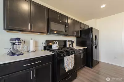 9219 Verbena Street SE, Tumwater, WA 98501 - Photo 10