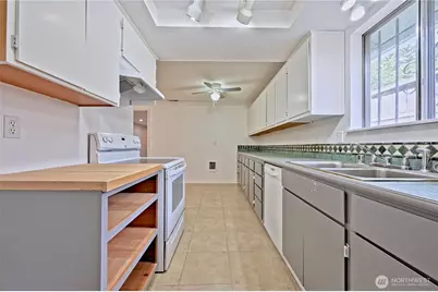 4821 S 49th Street, Tacoma, WA 98409 - Photo 10