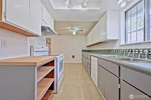 4821 S 49th St, Tacoma, WA 98409 - Photo 10