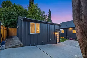 5520 Brooklyn Ave NE, Seattle, WA 98105 - Photo 24