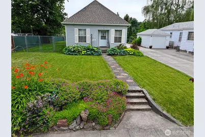 1060 Francis Avenue, Walla Walla, WA 99362 - Photo 2