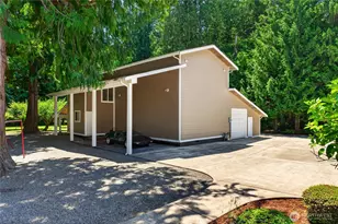 21017 Snag Island Dr E, Lake Tapps, WA 98391 - Photo 38