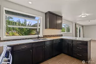 8414 NE 144th Pl, Kirkland, WA 98034 - Photo 12