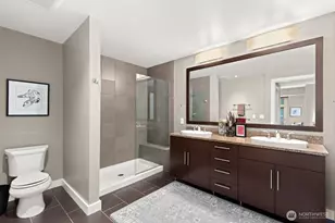 910 Lenora St, Seattle, WA 98121 - Photo 20