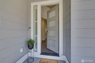 19318 31st Dr SE, Bothell, WA 98012 - Photo 2
