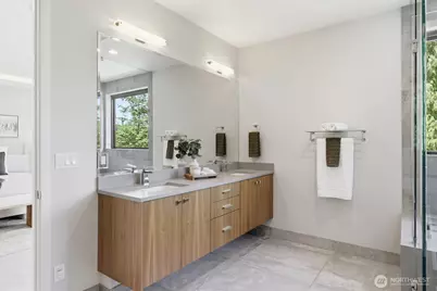 9909 111th Avenue NE, Kirkland, WA 98033 - Photo 24