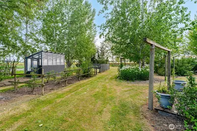 21895 Cedardale Road, Mount Vernon, WA 98274 - Photo 32