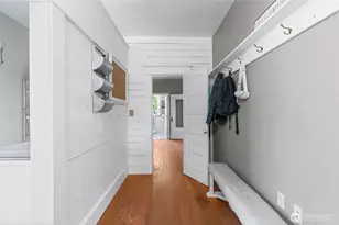 21895 Cedardale Rd, Mount Vernon, WA 98274 - Photo 18
