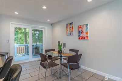 1610 Olympia Avenue SE, Renton, WA 98058 - Photo 8
