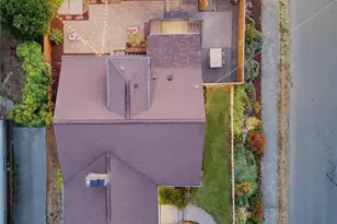8557 24th Ave NW, Seattle, WA 98117 - Photo 6