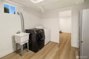 8557 24th Ave NW, Seattle, WA 98117 - Photo 24