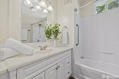 7301 NE 175th Street #112, Kenmore, WA 98028 - Photo 16
