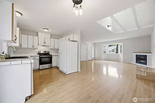 3990 Roma Ct, Bellingham, WA 98226 - Photo 10