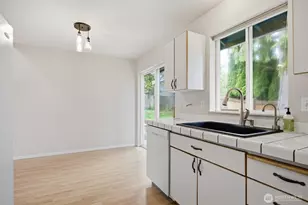 3990 Roma Ct, Bellingham, WA 98226 - Photo 14
