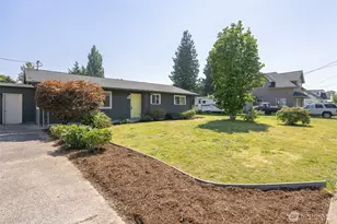 303 Garfield St, Sumas, WA 98295 - Photo 4
