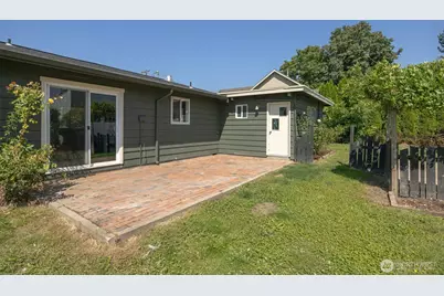 303 Garfield Street, Sumas, WA 98295 - Photo 36