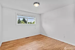 14556 75th Ave NE, Kenmore, WA 98028 - Photo 16