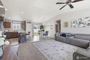 915 E Mt. Adams St, Othello, WA 99344 - Photo 6