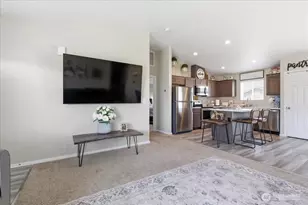 915 E Mt. Adams St, Othello, WA 99344 - Photo 10