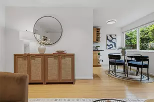 8701 35th Ave NE, Seattle, WA 98115 - Photo 12