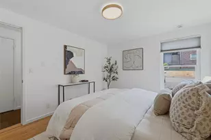 8701 35th Ave NE, Seattle, WA 98115 - Photo 26