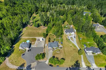 31106 37th Avenue E, Graham, WA 98338 - Photo 4