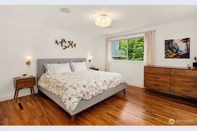 1308 158th Place SE, Bellevue, WA 98008 - Photo 14