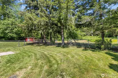 33724 SE Hudson Road, Ravensdale, WA 98051 - Photo 34