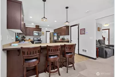 6608 184th Drive SE, Snohomish, WA 98290 - Photo 14