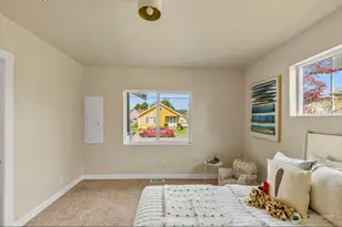 238 Meadow N, Renton, WA 98057 - Photo 14