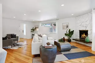 1527 NE 123rd St, Seattle, WA 98125 - Photo 4