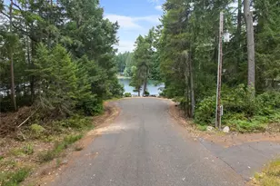 10718 Trout Pl, Anderson Island, WA 98303 - Photo 18