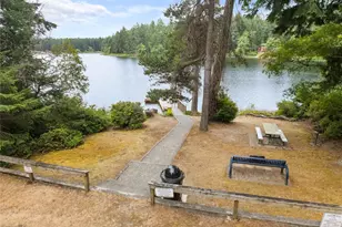 10718 Trout Pl, Anderson Island, WA 98303 - Photo 14