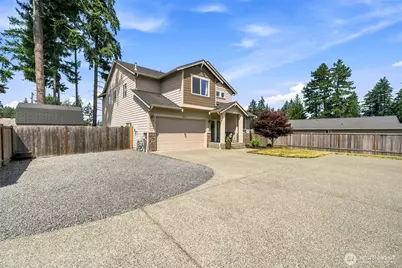 3809 186th Street Ct E, Tacoma, WA 98446 - Photo 2