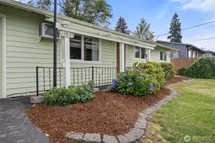 11833 SE 272nd Pl, Kent, WA 98030 - Photo 4