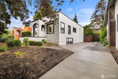 1128 N 77th Street, Seattle, WA 98103 - Photo 38