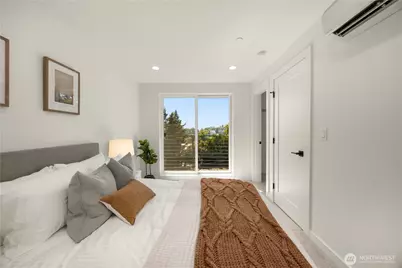 3852 Carr Place N, Seattle, WA 98103 - Photo 16