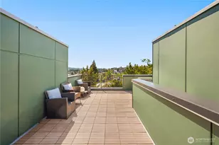 3852 Carr Pl N, Seattle, WA 98103 - Photo 24