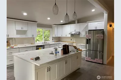 15201 221st Avenue NE, Woodinville, WA 98077 - Photo 2