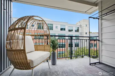 769 Hayes Street #201, Seattle, WA 98109 - Photo 6
