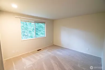 4113 238th Court SE, Sammamish, WA 98029 - Photo 32