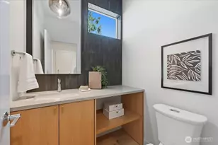 13047 39th Ave NE, Seattle, WA 98125 - Photo 8