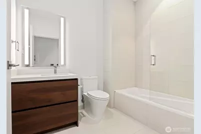 188 Bellevue Way NE #2102, Bellevue, WA 98004 - Photo 20