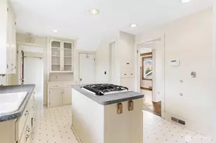 421 E Division St, Mount Vernon, WA 98274 - Photo 8