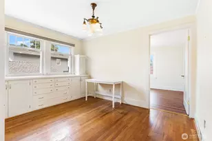421 E Division St, Mount Vernon, WA 98274 - Photo 6