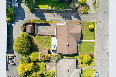 555 4th Avenue S, Edmonds, WA 98020 - Photo 32