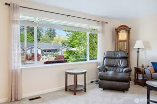 555 4th Ave S, Edmonds, WA 98020 - Photo 4