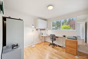 555 4th Ave S, Edmonds, WA 98020 - Photo 22